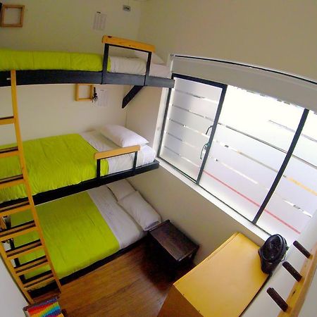 מניזאלס Hostal De La 57 מראה חיצוני תמונה