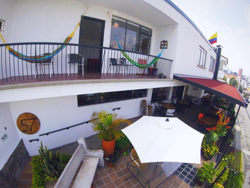 מניזאלס Hostal De La 57 מראה חיצוני תמונה